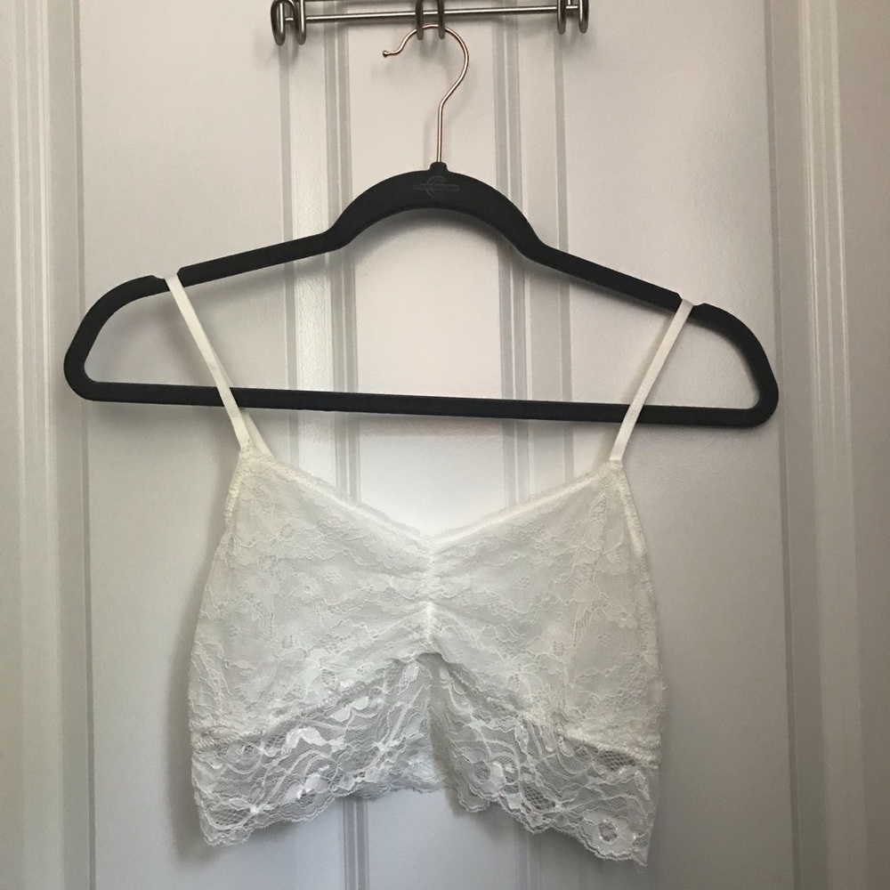 NWOT Trillium Lace White Cream Bralette Zumiez
